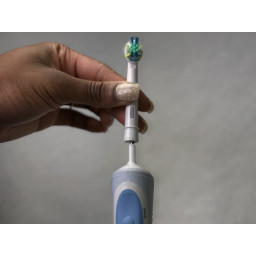 Замена батареи Oral-B Vitality